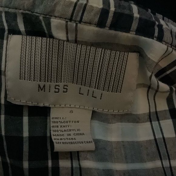 Plaid Button-Up Women's Top - Picture 3 of 3